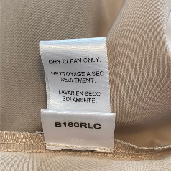 BCBG MAXAZRIA Black lace dress size 4 - Picture 6 of 6